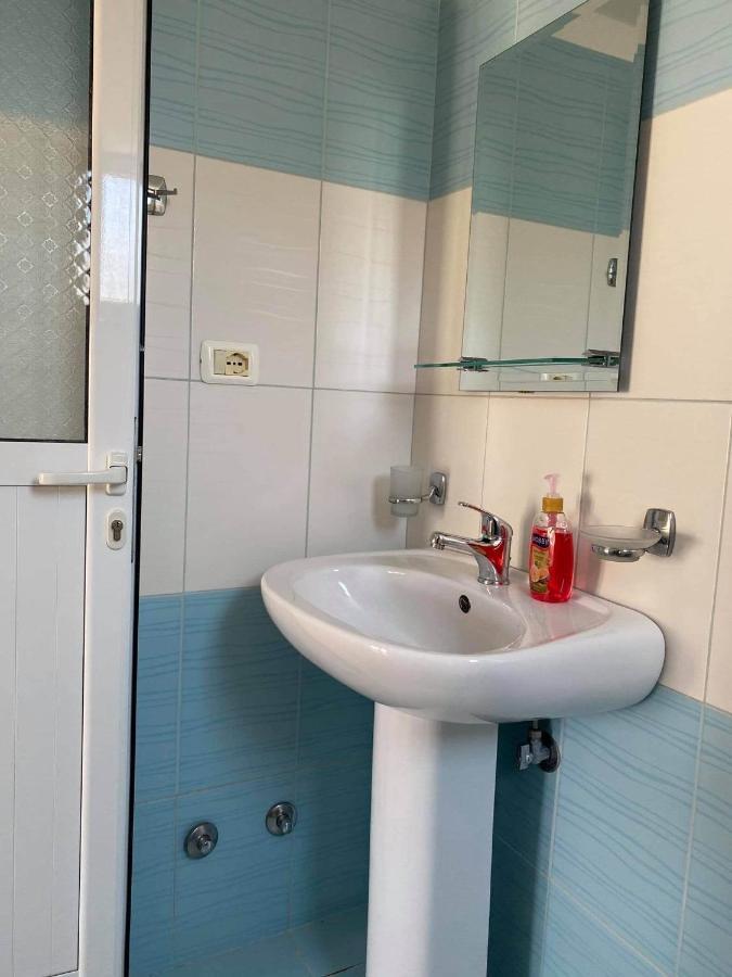 Villa Roku Ksamil Exteriör bild
