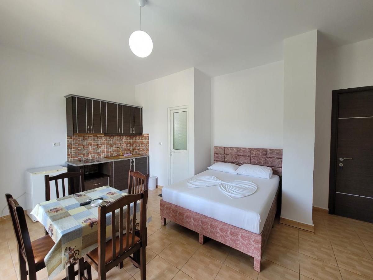 Villa Roku Ksamil Exteriör bild