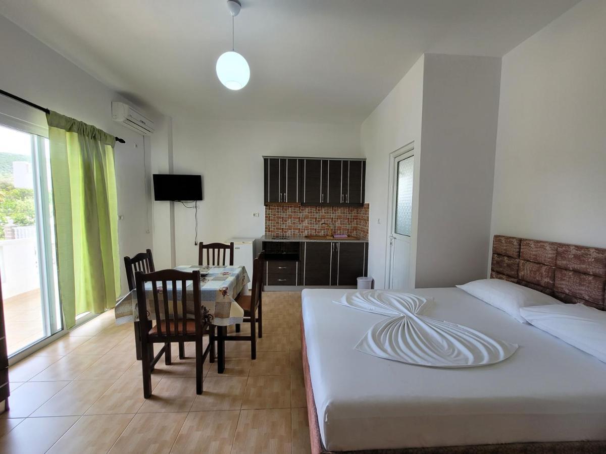 Villa Roku Ksamil Exteriör bild