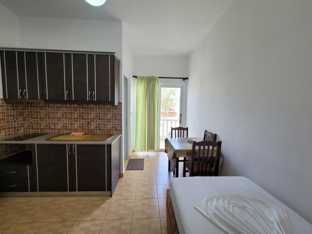 Villa Roku Ksamil Exteriör bild