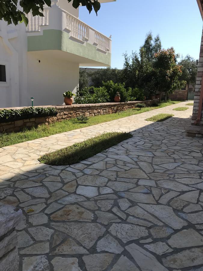 Villa Roku Ksamil Exteriör bild